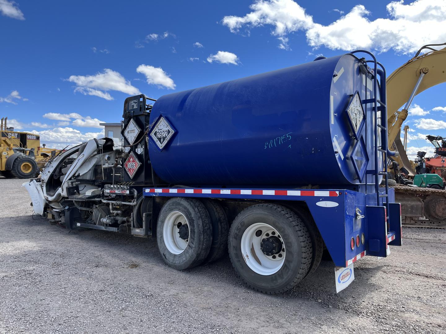 ./imagenes/INVOICE/2019/17385/PIPA PARA AGUA FREIGHTLINER M2 (8).JPG